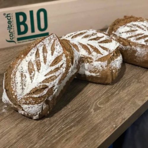 Pain bio complet par la boulangerie Delhaye